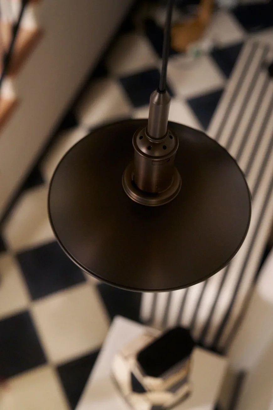 PH 3/3 pendel, messing/opalt glas, limited edition 2022 af Poul Henningsen