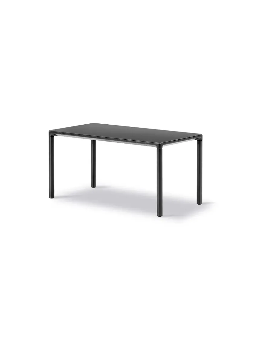 Piloti Bord, sort laminat fra Fredericia Furniture