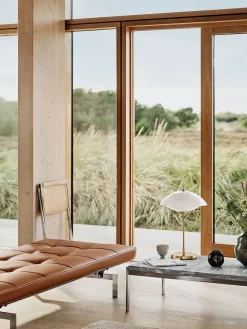 PK63 Sofabord af Poul Kjærholm