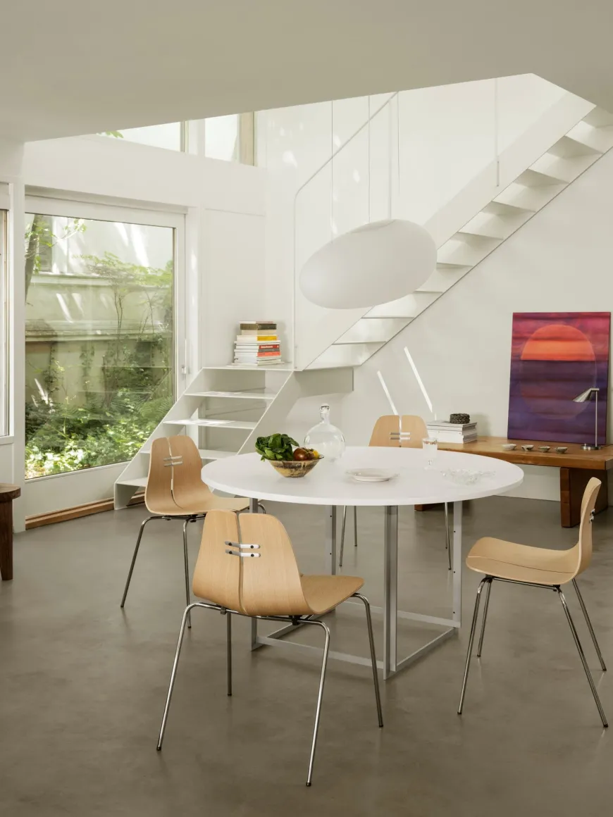 PK3 spisebordsstol, sort ask af Poul Kjærholm