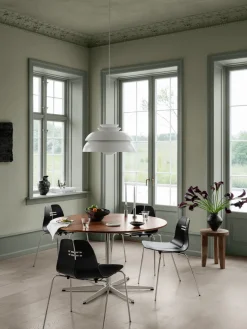 PK3 spisebordsstol, sort ask af Poul Kjærholm