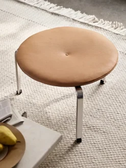 PK33 Taburet af Poul Kjærholm