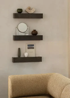 Plinth Shelf Grey Kendzo marmor fra Audo Copenhagen