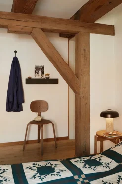 Plinth Shelf Grey Kendzo marmor fra Audo Copenhagen