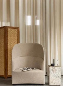 Plinth Tall White Carrara marmor fra Audo Copenhagen