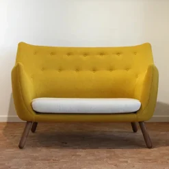 Poet Sofa af Finn Juhl
