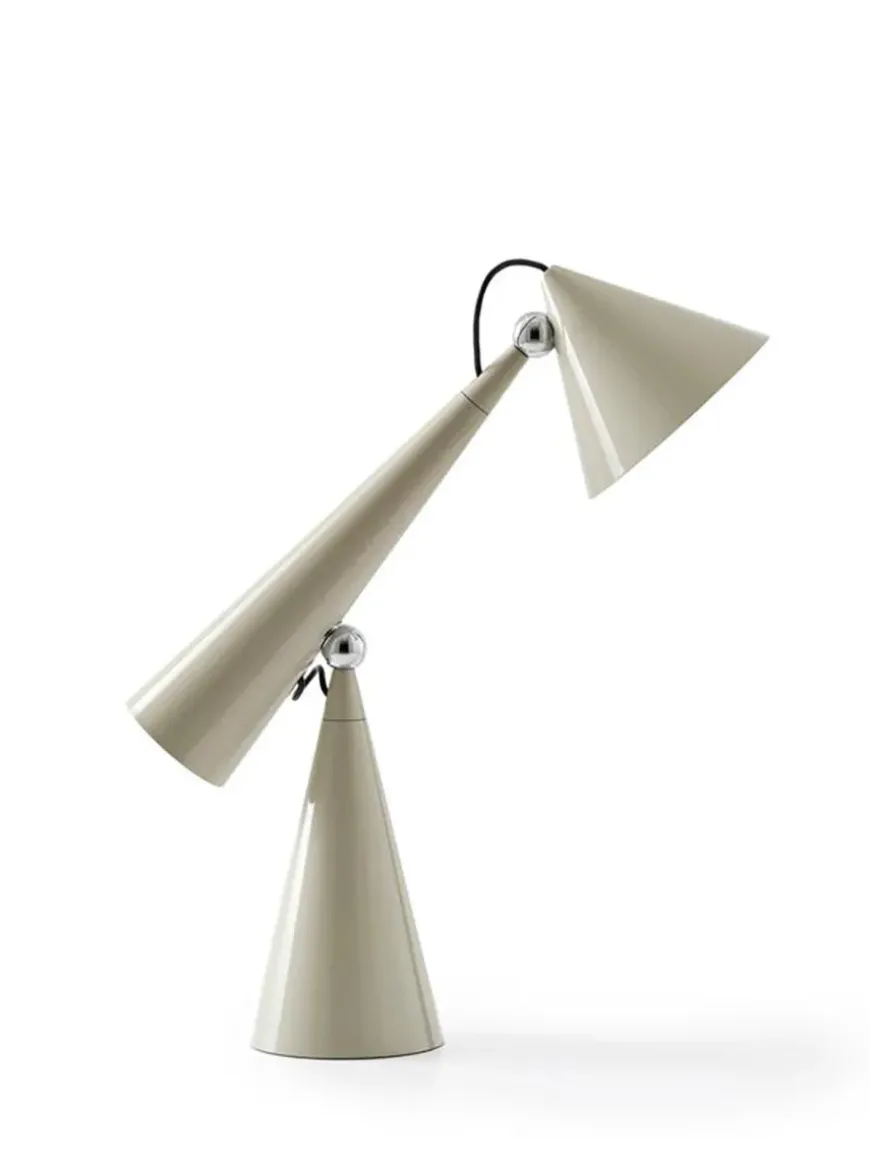 Pose Task LED Bordlampe fra Tom Dixon
