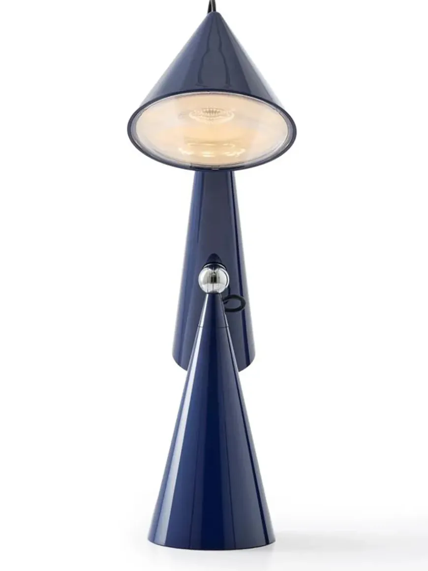 Pose Task LED Bordlampe fra Tom Dixon