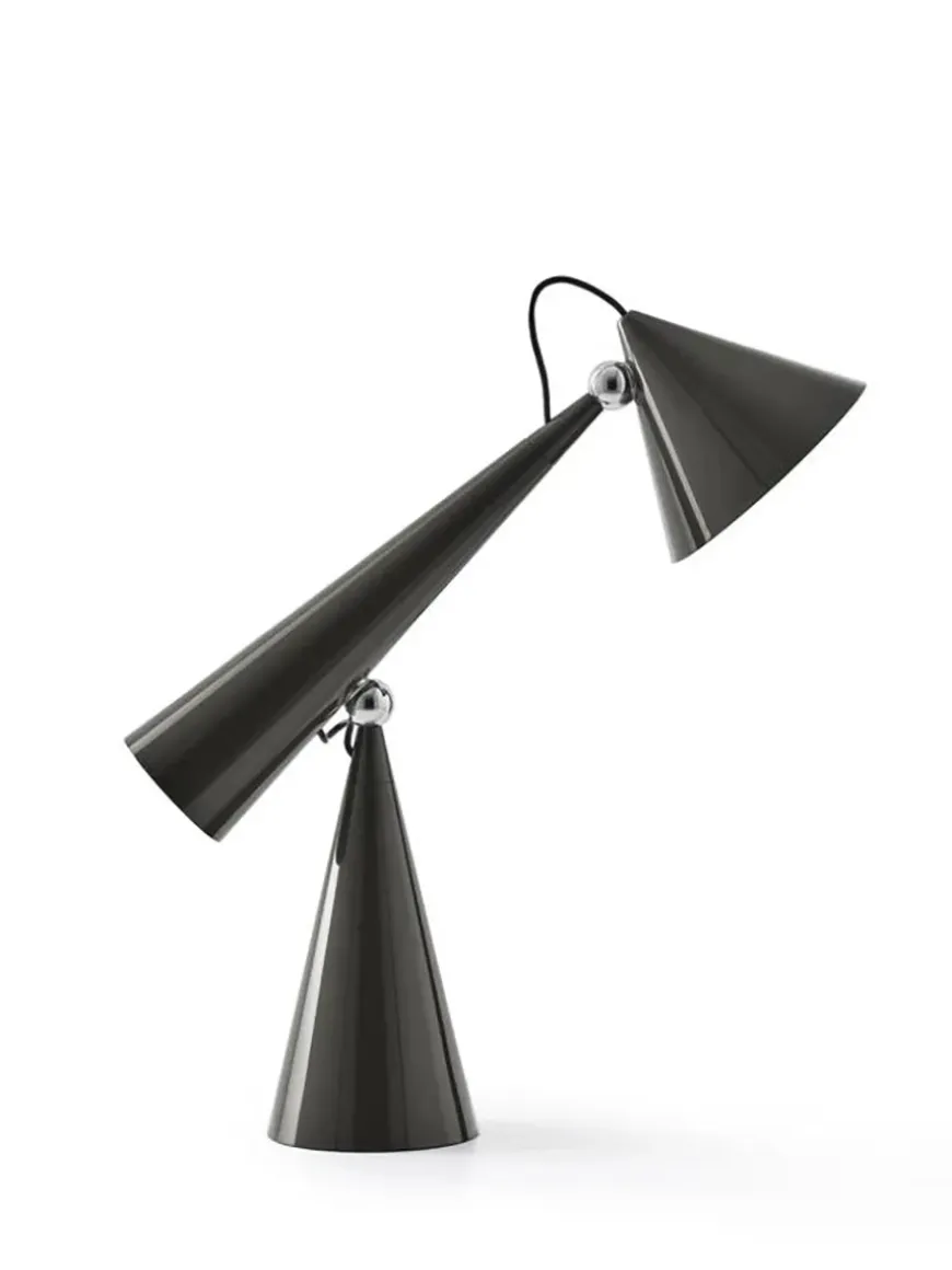 Pose Task LED Bordlampe fra Tom Dixon