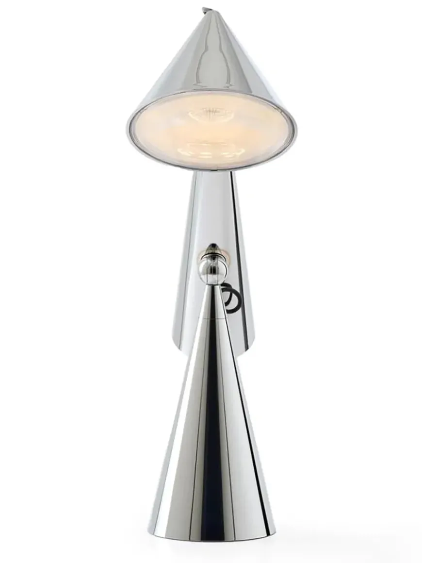 Pose Task LED Bordlampe fra Tom Dixon