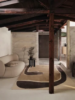 Pose Tufted Rug fra Ferm Living