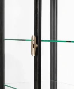 Private Vitrine fra GUBI