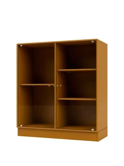 Ripple II Vitrineskab, inkl. sokkel fra Montana