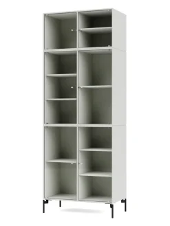 Ripple IV Vitrineskab, inkl. ben fra Montana