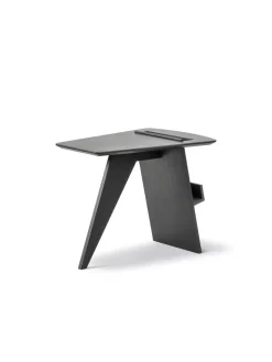 Risom Magazine Table fra Fredericia Furniture