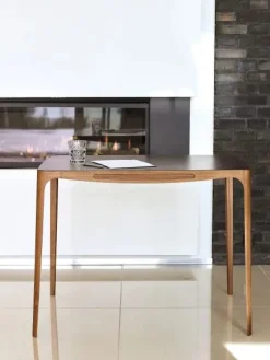 Ro skrivebord AK1310 fra Naver Collection