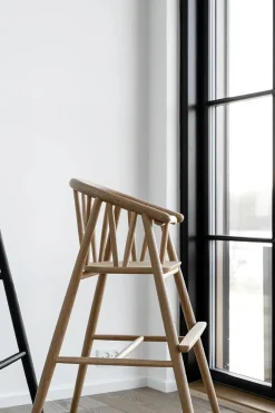 Saga Højstol, røget eg fra Oaklings