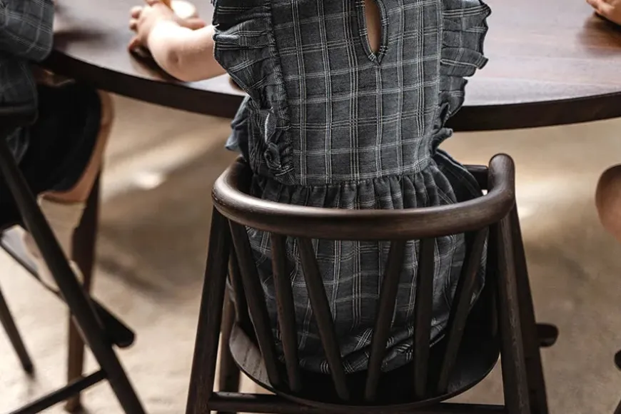 Saga Højstol, røget eg fra Oaklings