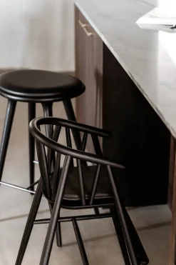 Saga Højstol, røget eg fra Oaklings