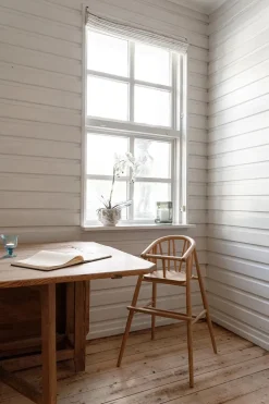 Saga Højstol, sortlakeret eg fra Oaklings