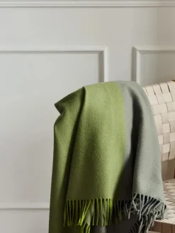 Secret Plaid, granite/black fra Silkeborg Uldspinderi