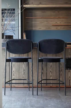 Serie 430 barstol, sort af Verner Panton