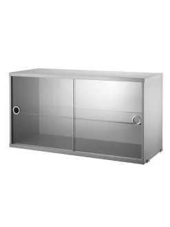 Skab m. Glaslåger fra String