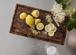 Skagerak Dania skærebræt 56x35 fra Fritz Hansen