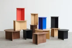 Slit borde i træ fra Hay