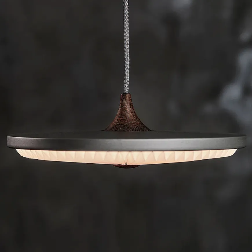 Soleil pendel small, røget eg, papir skærm fra Le Klint