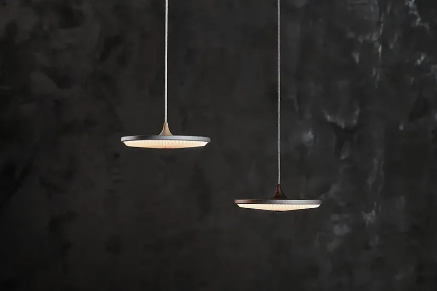 Soleil pendel small, røget eg, papir skærm fra Le Klint