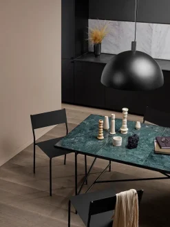 Spisebord 230, hvid marmor fra HANDVÄRK