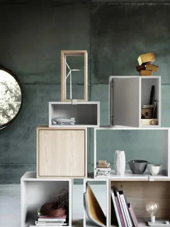 Stacked Reol, large fra Muuto
