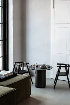 Storm Børnestol, sortlakeret eg fra Oaklings