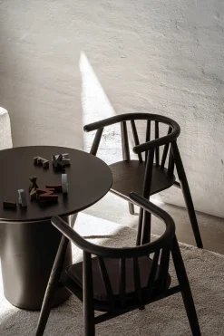 Storm Børnestol, sortlakeret eg fra Oaklings