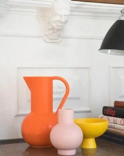 Strøm Kande, vibrant orange fra raawii