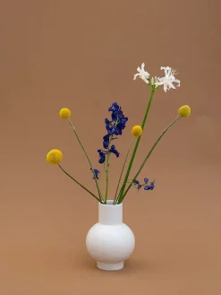 Strøm Vase, blue fra raawii