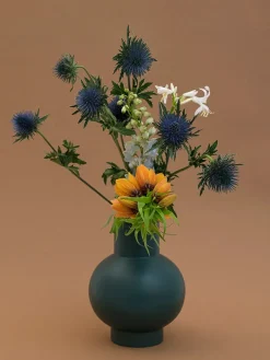 Strøm Vase, vibrant orange fra raawii