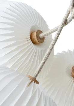 The Bouquet Pendel, large fra Le Klint