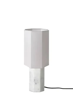 The Eight Over Eight Lamp Small, white marble fra Louise Roe