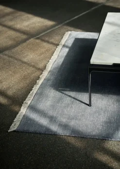 The Moor Rug AP7 200x300 fra &Tradition