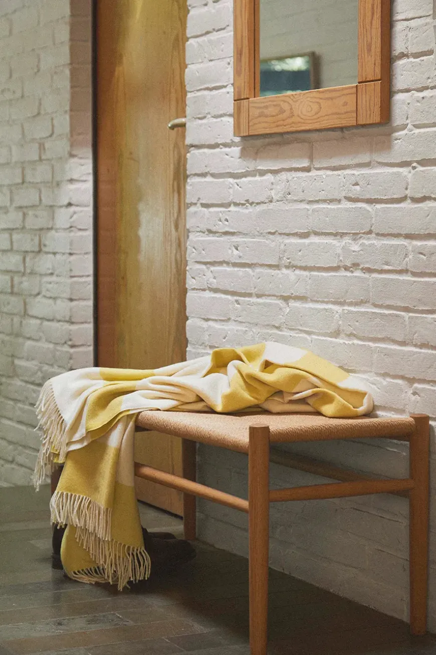 The Sweater Plaid, yellow fra Silkeborg Uldspinderi