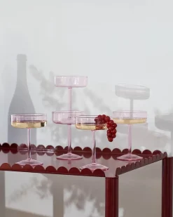 Tint Coupe Glass fra Hay