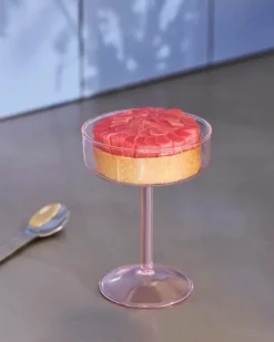 Tint Coupe Glass fra Hay