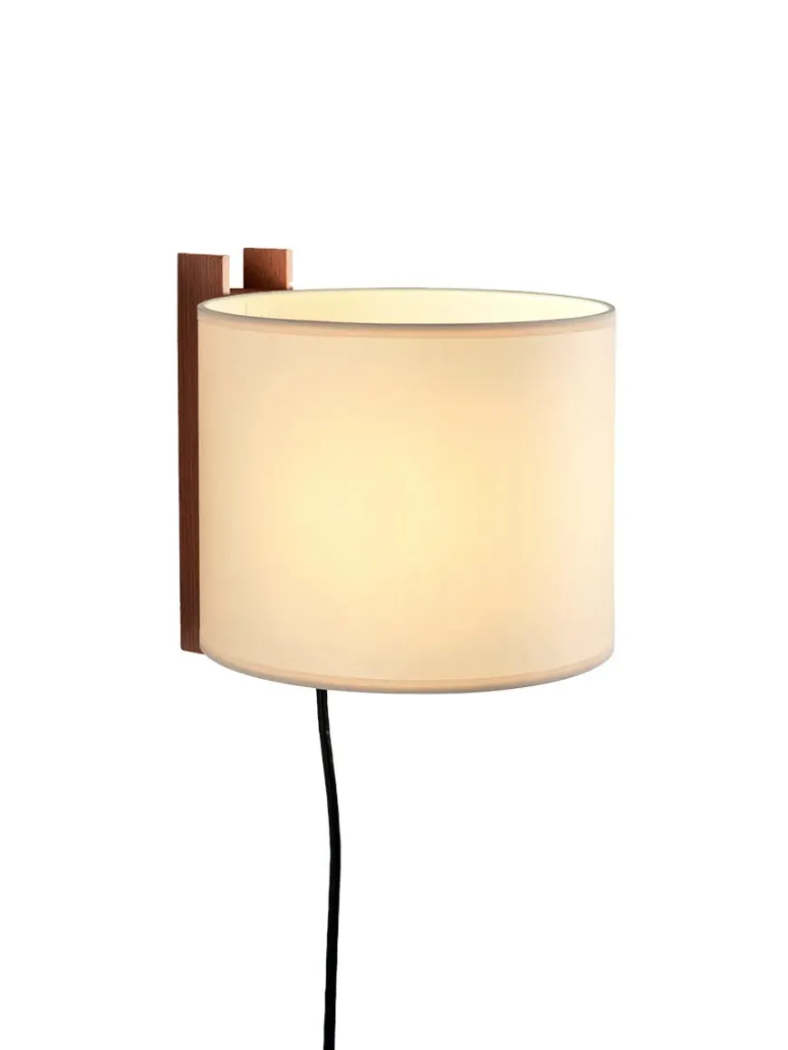 TMM Corto Væglampe, valnød fra Santa and Cole