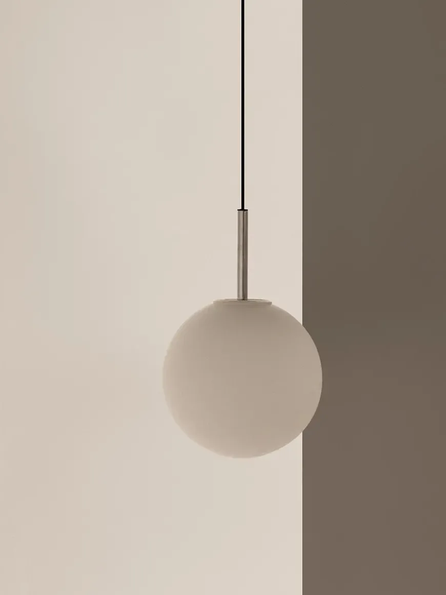 TR Bulb Pendant, polished steel fra Audo Copenhagen