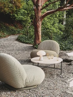 TS Outdoor Coffee Table fra GUBI