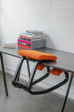 Variable Balans Stol fra Variér sort ask