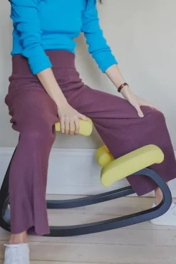 Variable Balans Stol, light brown wood fra Variér