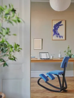 Variable Plus Stol, sort bøg fra Variér